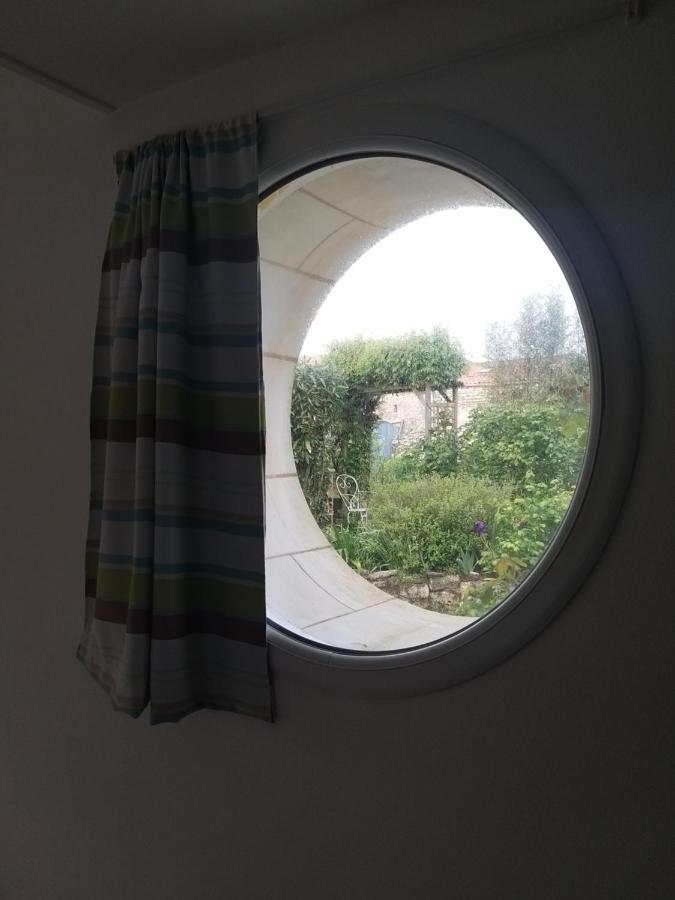 Maison Althea Rosea - 3 Chambres Et Piscine Nieulle-sur-Seudre Kültér fotó